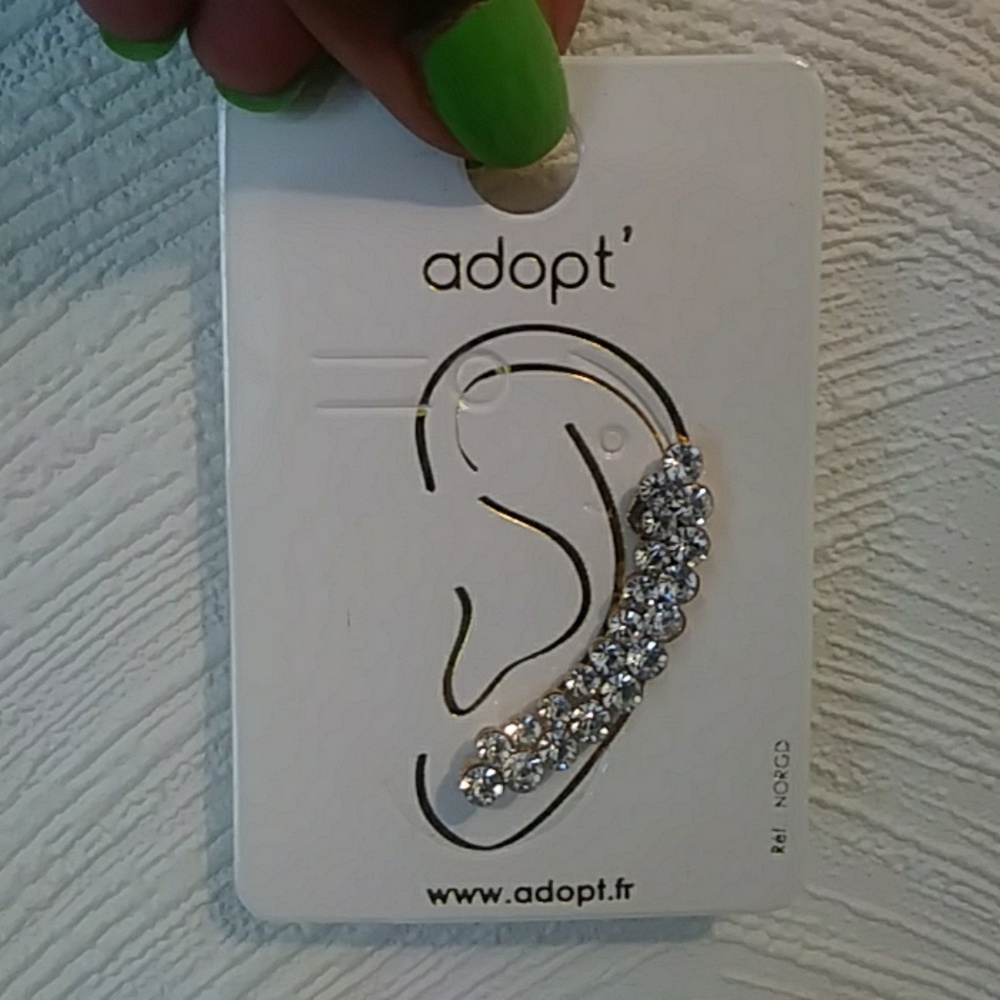 Unique left earring - Picture 3 of 3